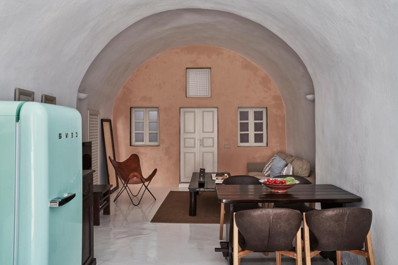 2 Bedroom Charming Villa With Outdoors Jacuzzi Megalochori  Extérieur photo